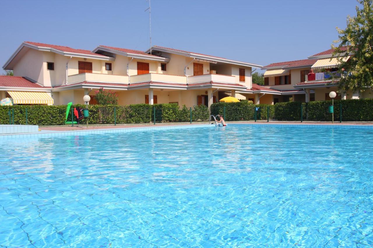 Loriana Appartement Bibione Buitenkant foto